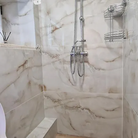 Gem Old Town Center 아파트 *