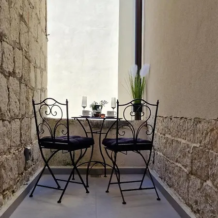 Apartment Gem Old Town Center