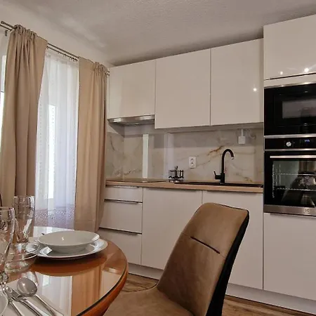 Apartamento Gem Old Town Center *