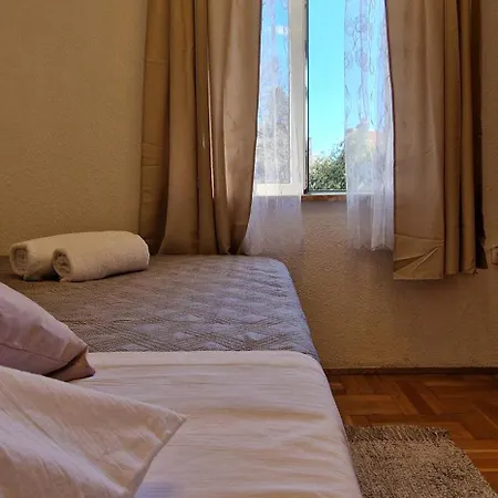 Gem Old Town Center アパート *