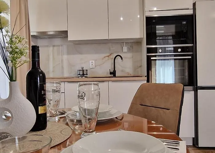 Apartment Gem Old Town Center