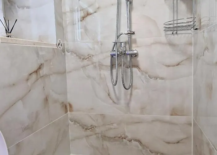 Gem Old Town Center Apartman *